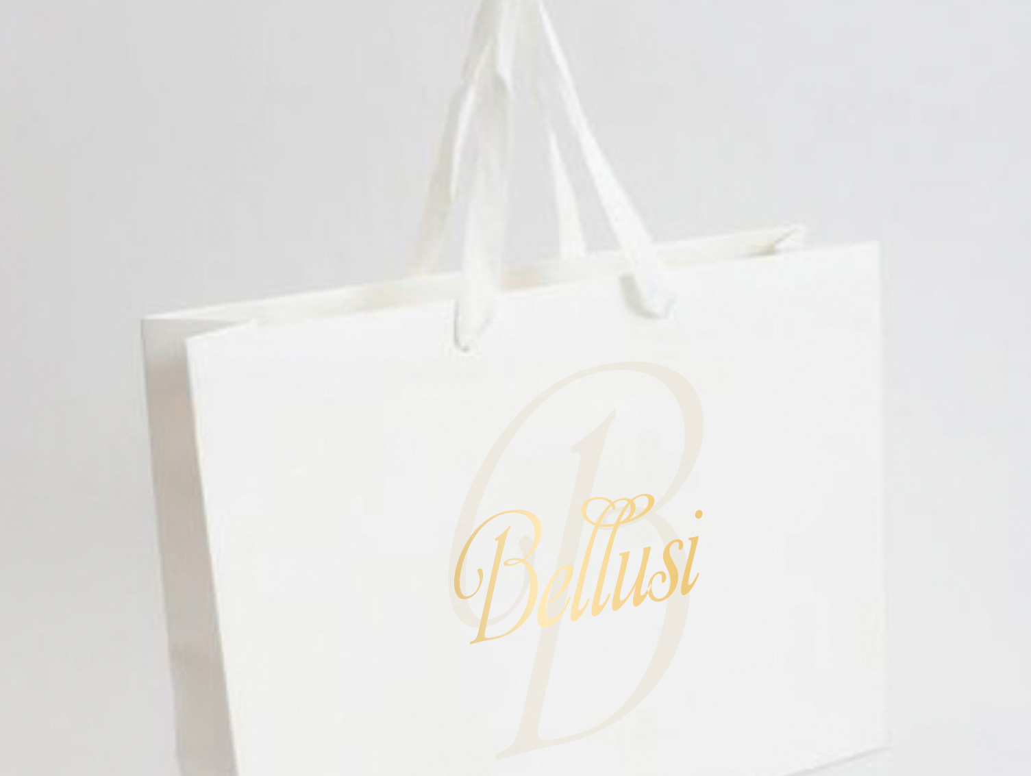 New Trend Luxury Pink Gift Paper Bags With Unique Design