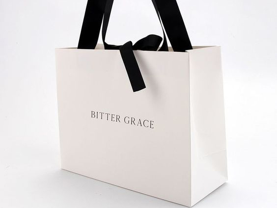 Luxury Paper Bag Printed With Ribbon Handle  