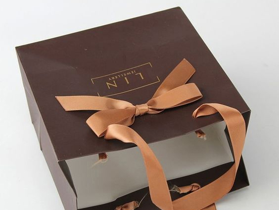 Brown Bowknot Gift Paper Bags With Reasonable Price