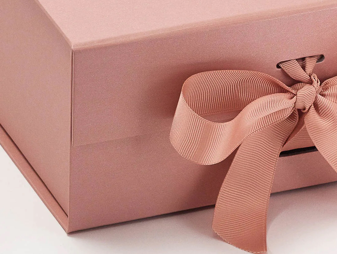Pink Ribbon Folding Clamshell-type Gift Box With Your Own Design