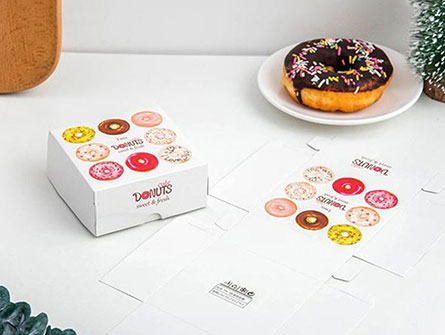 Doughnut Box With Insert