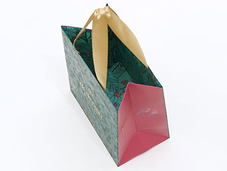 Cosmetic Jewelry Gift Paper Bag