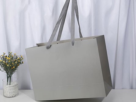 Custom Wholesale Paper Bag